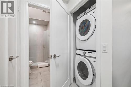 16 Concord Place Unit# 150, Grimsby, ON - Indoor Photo Showing Laundry Room