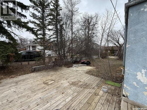 304 3Rd Avenue Sw, Eston, SK - Outdoor With Deck Patio Veranda