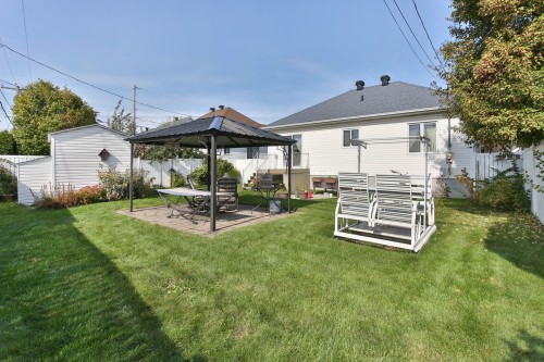 Cour - 292 Rue Louis-Pasteur, Saint-Jean-Sur-Richelieu, QC - Outdoor