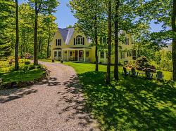 199 Ch. du Mont-Écho  Lac-Brome, QC J0E 1V0