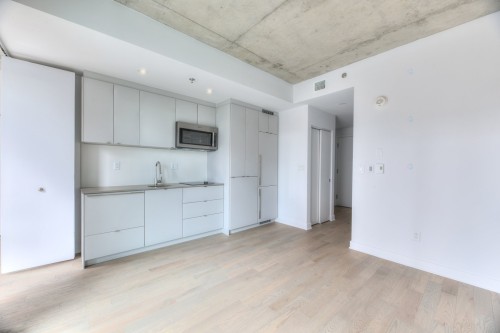 Ceiling - 210-2660 Rue Ontario E., Montréal (Ville-Marie), QC - Indoor Photo Showing Kitchen
