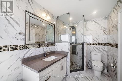 5836 Terrapark Trail, Mississauga, ON - Indoor Photo Showing Bathroom