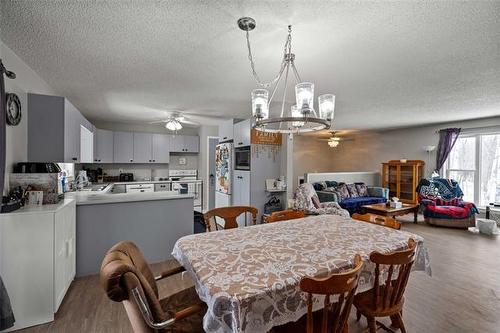 24032 Ridge Rd, Kleefeld, MB 