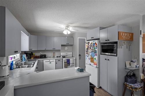 24032 Ridge Rd, Kleefeld, MB 