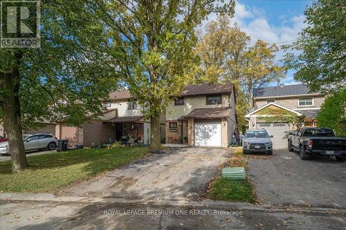 30 MITCHELL AVENUE  Brampton, ON L6Z 1H3