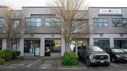 3-415 Dunedin St  Victoria, BC V8T 5M3