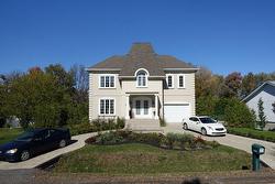 10625 Boul. des Mille-Îles  Laval (Saint-François), QC H7A 4C1