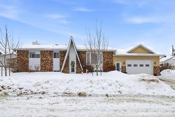 25 Rue de Lannion  Gatineau (Masson-Angers), QC J8M 1S7