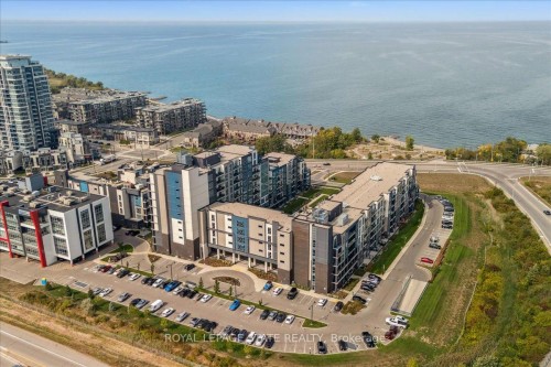 150-16 Concord Place, Grimsby, ON - Outdoor With Body Of Water With View