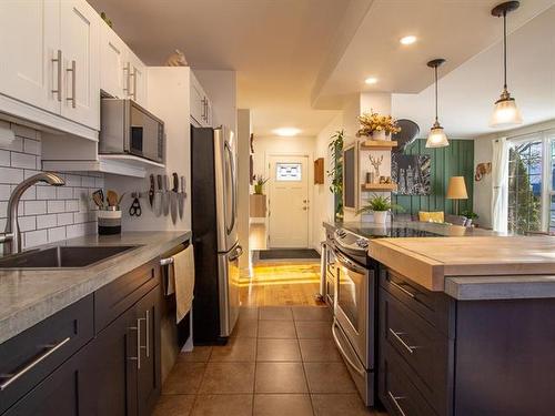 1013 Warsaw Ave, Winnipeg, MB 