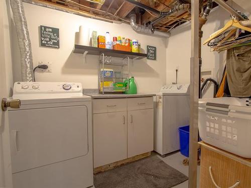 1013 Warsaw Ave, Winnipeg, MB 