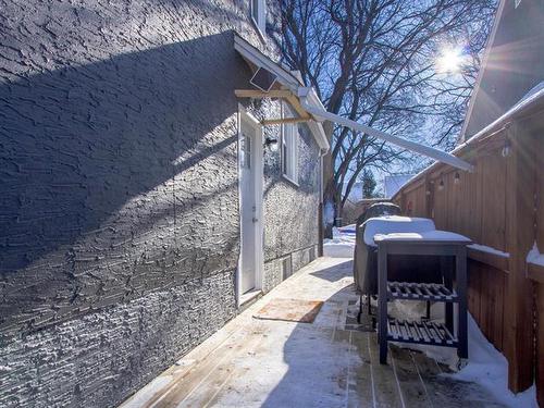 1013 Warsaw Ave, Winnipeg, MB 