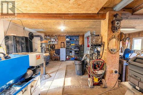 608 Copper Cliff Road, Neebing, ON - Indoor