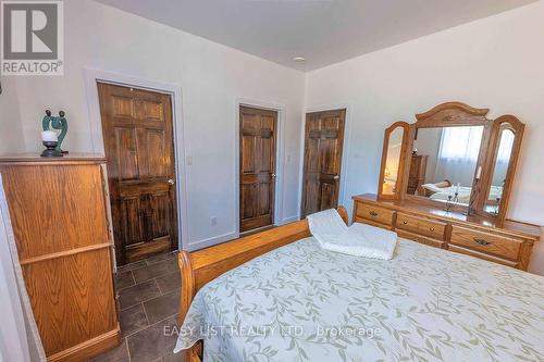 608 Copper Cliff Road, Neebing, ON - Indoor Photo Showing Bedroom
