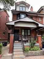 UPPER - 6 RUSHOLME PARK CRESCENT  Toronto, ON M6J 2C9