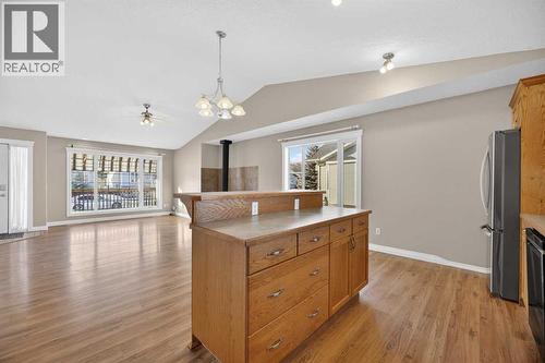 31 Valarosa Drive, Didsbury, AB - Indoor
