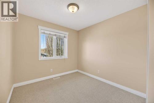 31 Valarosa Drive, Didsbury, AB - Indoor Photo Showing Other Room