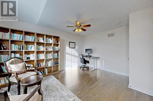 521 Mcgregor Farm Trail, Newmarket, ON - Indoor