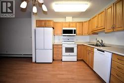 202, 777 48 Street  Edson, AB T7E 1Z6