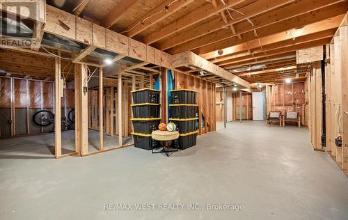 Basement - 3374 Artesian Drive, Mississauga, ON - Indoor Photo Showing Basement