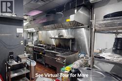 2120 W BROADWAY  Vancouver, BC V6K 2C8