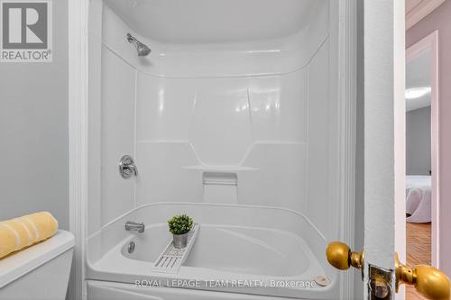 187 Birch Hill Private, Ottawa, ON - Indoor