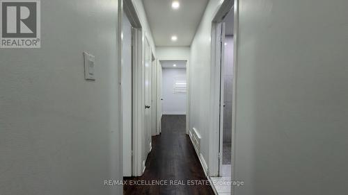 7479 Pickfair Drive, Mississauga, ON - Indoor