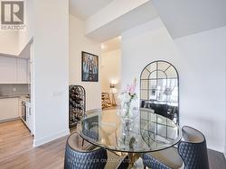411 - 297 OAK WALK DRIVE  Oakville, ON L6H 3R6