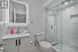 Basement 4 Piece Upgraded Ensuite Bathroom - 