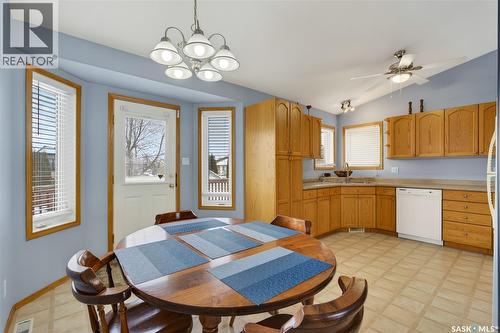 343 Bernard Bay, Prince Albert, SK - Indoor