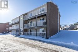 11 7 Rose Way  Dartmouth, NS B2Y 4L9