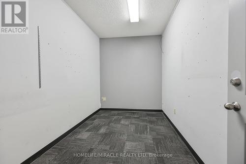 54 Centennial Parkway N, Hamilton, ON 