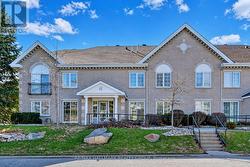 2B - 51 ROBSON COURT  Ottawa, ON K2K 2W1