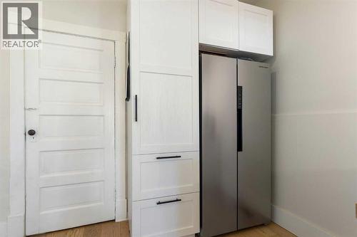 317 18 Avenue Nw, Calgary, AB - Indoor Photo Showing Other Room