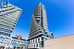4102 - 30 INN ON THE PARK DRIVE  Toronto, ON M3C 0P7
