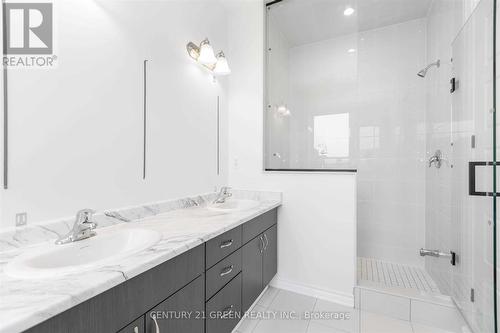 3140 Willowridge Path, Pickering, ON - Indoor Photo Showing Bathroom