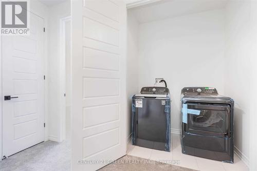 3140 Willowridge Path, Pickering, ON - Indoor Photo Showing Laundry Room