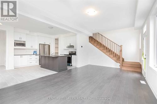3140 Willowridge Path, Pickering, ON - Indoor Photo Showing Kitchen