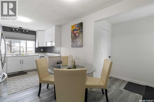 321 Guelph Crescent, Saskatoon, SK - Indoor Photo Showing Dining Room