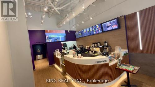 966 Dundas Street E, Mississauga, ON 