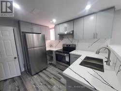 BSMT - 44 WILDBERRY CRESCENT  Brampton, ON L6R 1K1