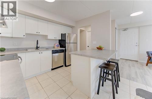 12 Holborn Drive Unit# E33, Kitchener, ON - Indoor Photo Showing Kitchen With Stainless Steel Kitchen