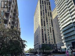 1108 - 105 CHAMPAGNE AVENUE S  Ottawa, ON K1S 5E5