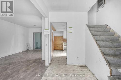 135 Madison Avenue S, Kitchener, ON - Indoor Photo Showing Other Room