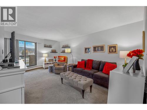 305 4288 15TH AVENUE  Prince George, BC V2M 5K6