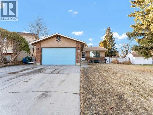 103 Ewart Crescent SE  Medicine Hat, AB T1B 2W3
