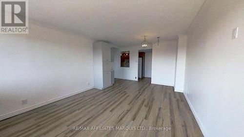 6 - 308 Second Street E, Cornwall, ON - Indoor Photo Showing Other Room