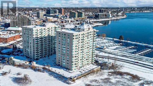 401 - 2 TORONTO STREET  Barrie, ON L4N 9R2