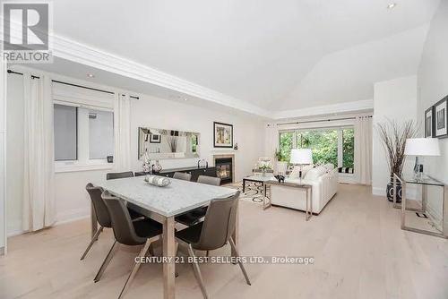 1595 Calverton Court, Mississauga, ON - Indoor