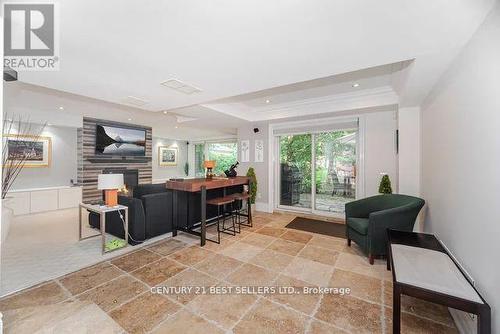 1595 Calverton Court, Mississauga, ON - Indoor